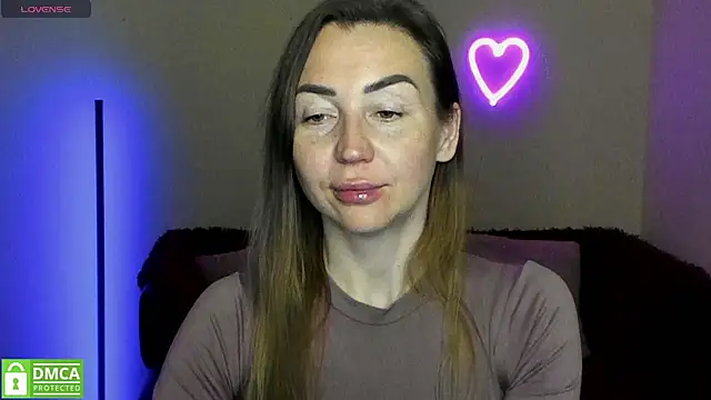 Kiss julli88I online show from 03/13/25, 05:00