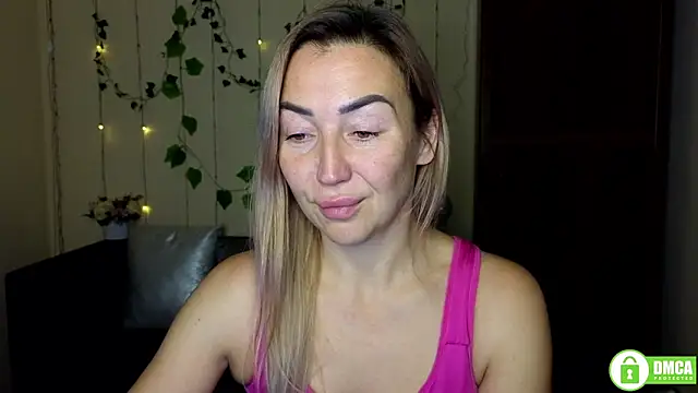 Kiss julli88I online show from 11/27/25, 06:30