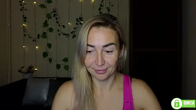 Kiss julli88I online show from 10/26/25, 06:30