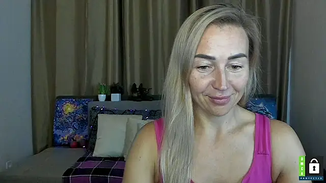 Kiss julli88I online show from 10/07/25, 05:25