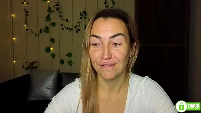 Kiss julli88I online show from 11/29/25, 06:30