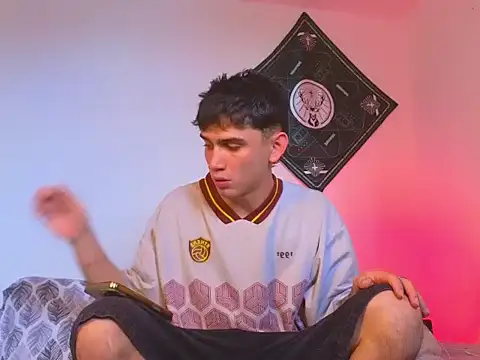 samevansx  online show from 01/07/26, 03:50