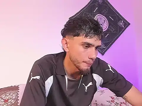 samevansx  online show from 03/18/26, 02:41