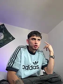 samevansx  online show from 12/01/25, 06:53