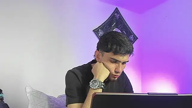 Snapshot of samevansx_ chatting on 05/22/26, 04:38 samevansx online show from 05/22/26, 04:38