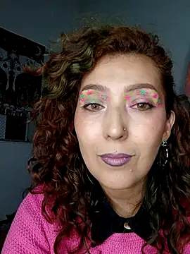 Luz delunaa online show from 01/11/26, 03:35