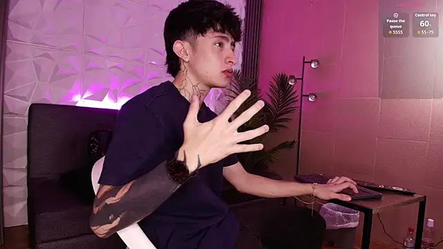 troy rouge online show from 12/02/25, 07:26