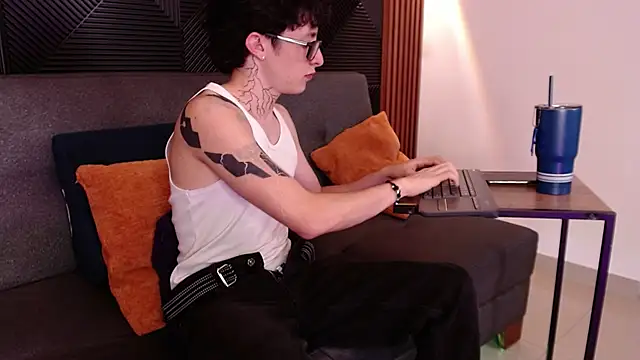 troy rouge online show from 03/12/25, 01:36