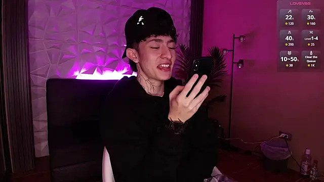 troy rouge online show from 12/05/25, 07:23