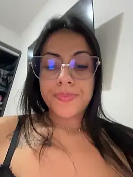 jheicylli online show from 02/21/26, 12:51