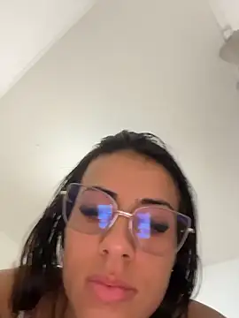 jheicylli online show from 01/17/26, 01:53