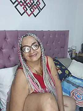 AlessandraLeroy online show from 11/26/25, 01:38