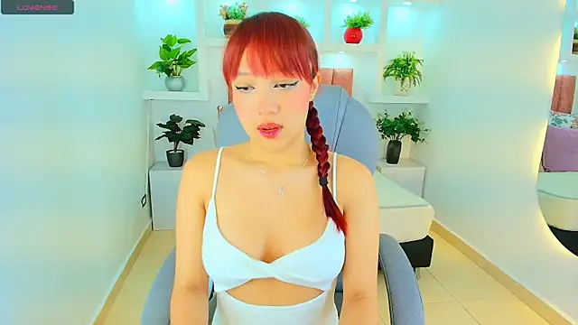 Snapshot of sharon_rosse__ chatting on 11/18/25, 11:57 sharon rosse online show from 11/18/25, 11:57