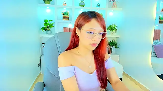 Snapshot of sharon_rosse__ chatting on 11/30/25, 02:12 sharon rosse online show from 11/30/25, 02:12