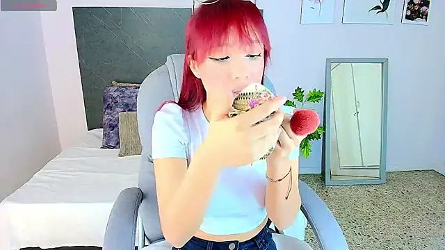 Snapshot of sharon_rosse__ chatting on 09/19/25, 11:36 sharon rosse online show from 09/19/25, 11:36