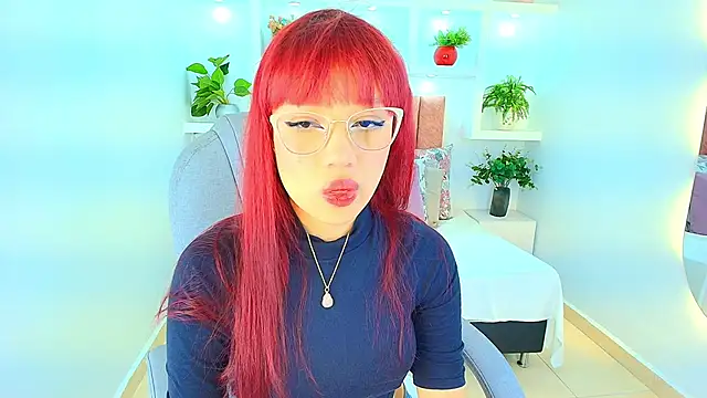 Snapshot of sharon_rosse__ chatting on 12/22/25, 02:39 sharon rosse online show from 12/22/25, 02:39