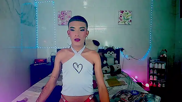 Snapshot of KimberlyXtreme chatting on 10/17/25, 07:04 KimberlyXtreme online show from 10/17/25, 07:04