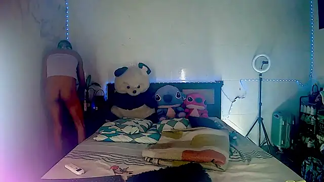 KimberlyXtreme online show from 12/03/25, 01:06