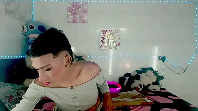Snapshot of KimberlyXtreme chatting on 10/01/25, 11:30 KimberlyXtreme online show from 10/01/25, 11:30