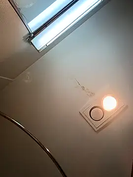 Snapshot of KITTYBOOBOOFUXX chatting on 11/13/25, 05:22 KITTYBOOBOOFUXX online show from 11/13/25, 05:22