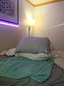 Snapshot of KITTYBOOBOOFUXX chatting on 10/31/25, 01:46 KITTYBOOBOOFUXX online show from 10/31/25, 01:46