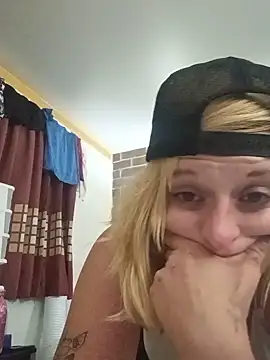 KITTYBOOBOOFUXX online show from 07/20/26, 07:05