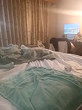 Snapshot of KITTYBOOBOOFUXX chatting on 11/24/25, 09:59 KITTYBOOBOOFUXX online show from 11/24/25, 09:59