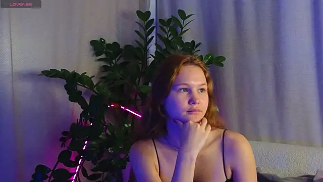 Snapshot of AmeliRoyse chatting on 11/25/25, 05:13 AmeliRoyse online show from 11/25/25, 05:13