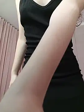 Snapshot of AmeliRoyse chatting on 10/29/25, 05:12 AmeliRoyse online show from 10/29/25, 05:12