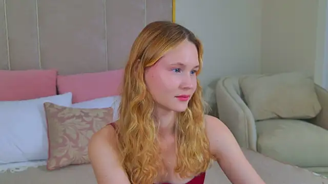 Snapshot of AmeliRoyse chatting on 06/13/26, 07:12 AmeliRoyse online show from 06/13/26, 07:12