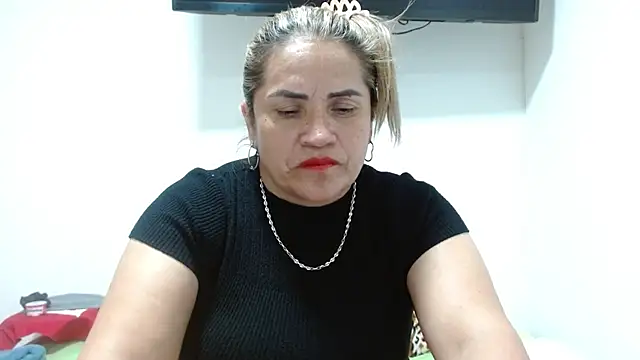 Milena Foox online show from 05/30/26, 04:30