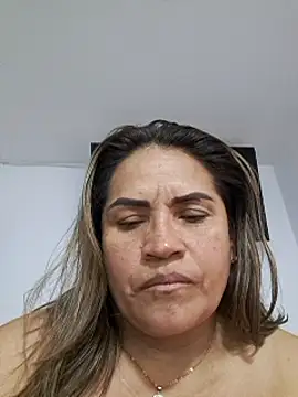 Snapshot of Milena_Foox chatting on 03/19/25, 03:08 Milena Foox online show from 03/19/25, 03:08