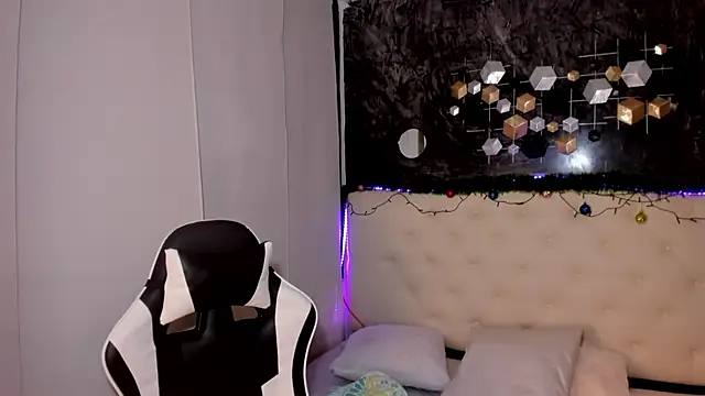  Lilly miller online show from 01/08/26, 04:40