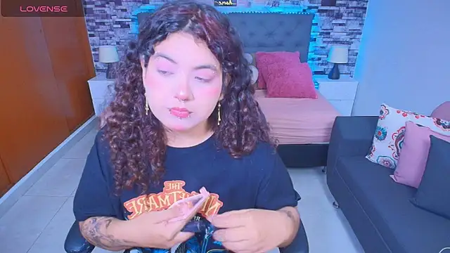  Lilly miller online show from 11/05/25, 05:49