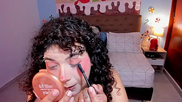  Lilly miller online show from 01/12/26, 07:53