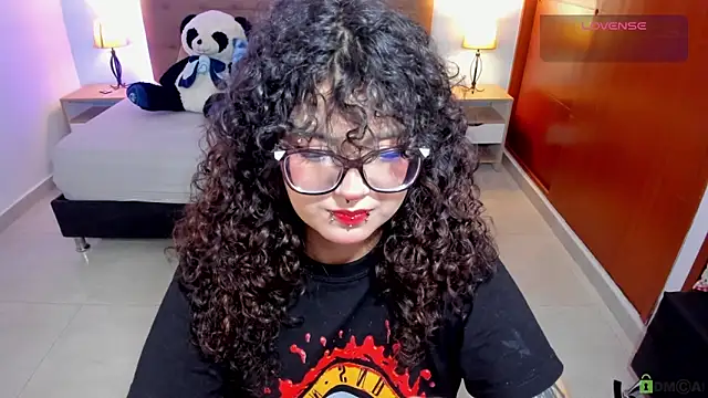 Snapshot of _Lilly_miller chatting on 10/01/25, 08:46 Lilly miller online show from 10/01/25, 08:46
