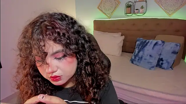  Lilly miller online show from 11/19/25, 06:52