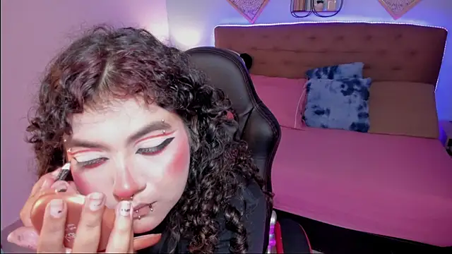  Lilly miller online show from 11/21/25, 07:57