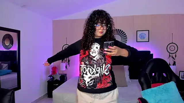  Lilly miller online show from 03/21/26, 04:35