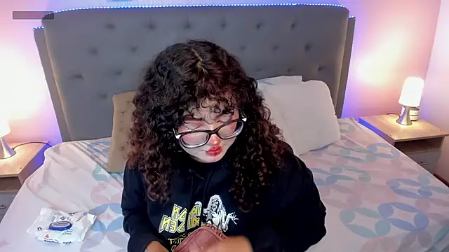  Lilly miller online show from 11/30/25, 03:46