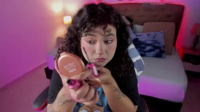  Lilly miller online show from 11/11/25, 07:30