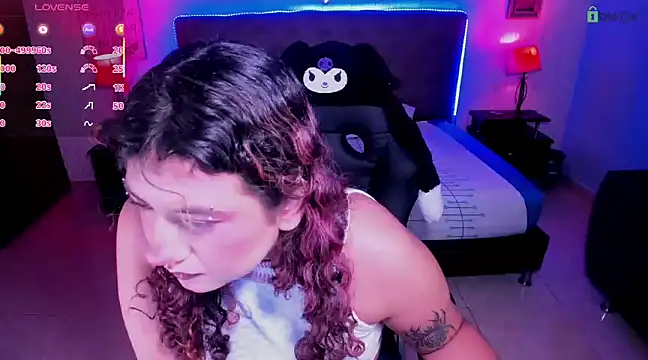 Snapshot of _Lilly_miller chatting on 03/12/25, 01:08 Lilly miller online show from 03/12/25, 01:08