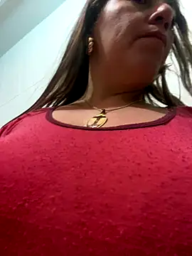 Snapshot of Luna-nevada chatting on 11/19/25, 05:29 Luna-nevada online show from 11/19/25, 05:29