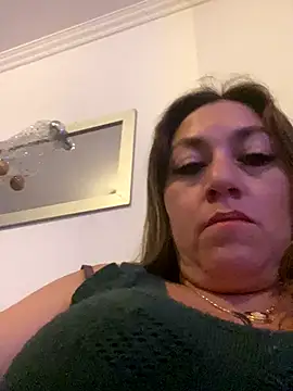 Luna-nevada online show from 12/19/25, 11:40