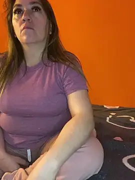 Luna-nevada online show from 12/18/25, 05:01