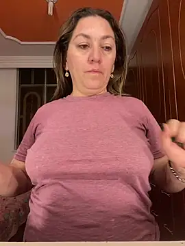 Snapshot of Luna-nevada chatting on 05/27/26, 12:53 Luna-nevada online show from 05/27/26, 12:53