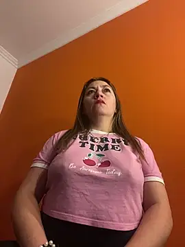 Snapshot of Luna-nevada chatting on 11/02/25, 05:01 Luna-nevada online show from 11/02/25, 05:01