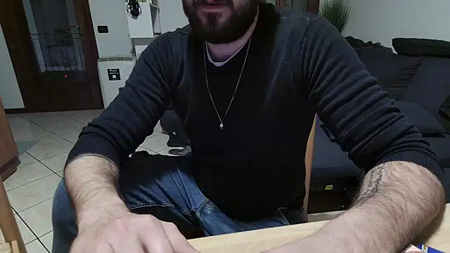 maialinofriuli online show from 10/01/25, 10:35