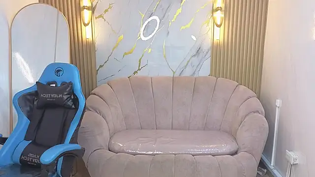  wendy b online show from 10/29/25, 03:16