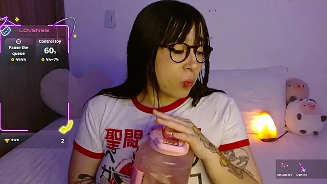 Snapshot of Oliviargf chatting on 10/03/25, 12:25 Oliviargf online show from 10/03/25, 12:25